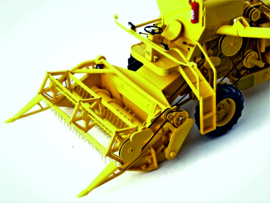 CLAYSON M103 Combine Harvester A90174 Toys-Farm 1:32 RESIN model.