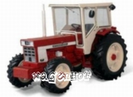 IH 1046 tractor. REPO79.  Replicagri Schaal 1:32