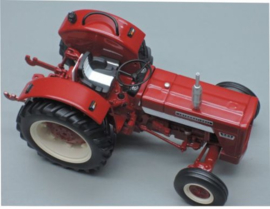 IH 523 tractor. 2WD Replicagri REP135 Schaal 1:32