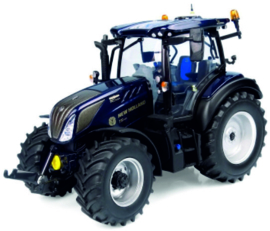 New Holland T5.140 tractor in Profondo Blauw UH6254.