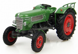 Fendt Farmer 2 tractor UH4049  Universal Hobbies   Schaal 1:32