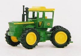 JOHN DEERE 7020 trekker ERTL15621 schaal 1:64