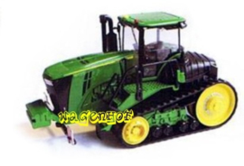 John Deere 9560RT tractor BR42897 Britains. Scale 1:32