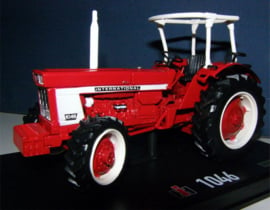 IH 1046 4X4 with ROPS HMT 2018 REP203 scale 1:32