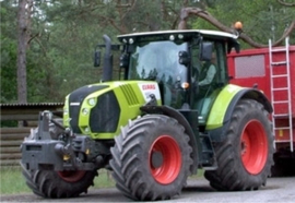 Claas 650 Arion tractor Wi171334  Wiking (Claas uitgave Schaal 1:32