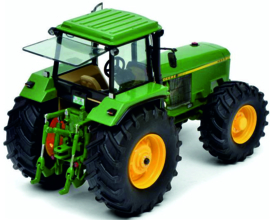 John Deere 4955 on wide tires SC7649. 1:32.