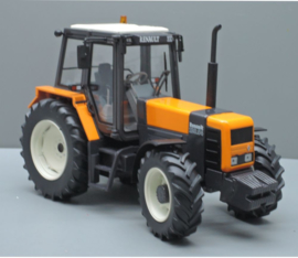 Renault 120 54 TZ tractor. REP 122. Replicagri. Scale 1:32