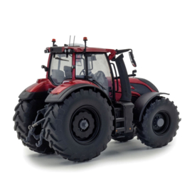 VALTRA Q305 in ROOD Metallic  UH6675 TOYS-FARM LIM ED 500.