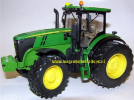 John Deere 7280R  Britains Schaal 1:32 BR42713