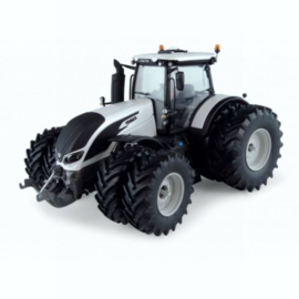 Valtra S394 in Wit met rondom dubbele montering . UH5242 Schaal 1:32