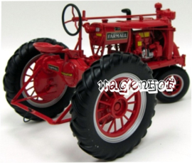 Farmall F 20 NF. No 4 precision model ERTL299 Scale 1:16