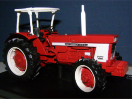 IH 1046 4X4 with ROPS HMT 2018 REP203 scale 1:32