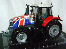 Massey Ferguson 7624UJ Engelse vlag Editie UH4264UJE Schaal 1:32