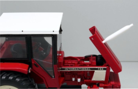 IH743 tractor. REP195 Replicagri. Scale 1:32