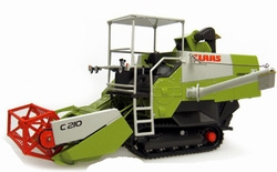 Claas Croptiger C210 rijstoogstmachine  Universal Hobbies Schaal 1:32