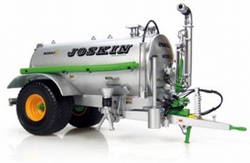 Joskin module 2 ( 11000 ME Win Pack vacuumtank  Schaal 1:32