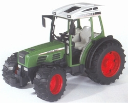 Fendt 209 S  Bruder BRU02100 Schaal 1:16