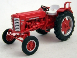 McCormick F270 tractor  Schaal 1:43