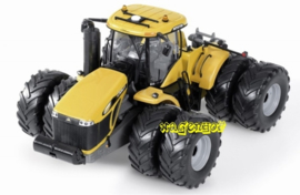 Challenger MT975E USK10615 Scale 1:32