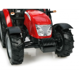 McCormick X 4.70 tractor UH4945. Universal Hobbies Scale 1:32
