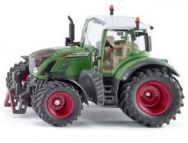 Fendt 724 Vario from Siku Si3285 Scale 1:32