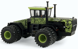 Steiger Tiger tractor. ERTL14950A van Ertl Schaal 1:32