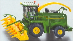 John Deere Corn shredder Siku Si4056. Scale 1:32