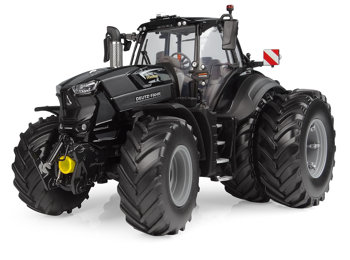 DEUTZ-FAHR 8280 TTV WARRIOR-GLOSS BLACK UH6834. 1:32
