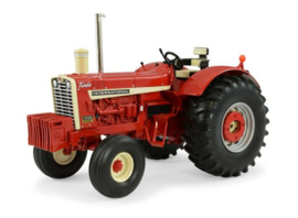 INTERNATIONAL 1206 Wheatland tractor ERTL14890 scale 1:16