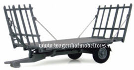 Massey Ferguson 3 ton wagen + hooirhekken  UH4110 UH  Schaal 1:32