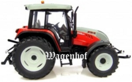 Steyr 9105 MT tractor  Universal Hobbies Schaal 1:32