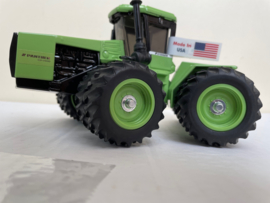 STEIGER CP1400 FPS show 2003 ZSM1015 1:32 Scale Models.