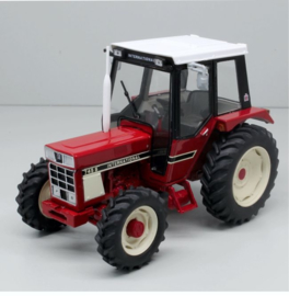 IH745 S tractor. Replicagri. REP196. Scale 1:32