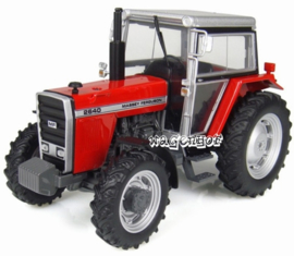 Massey Ferguson 2640 4WD 1979 UH4107 Universal Hobbies Scale 1:32