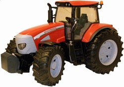 McCormick XTX 165  Bruder BRU03060 Schaal 1:16