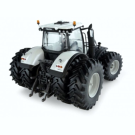 Valtra S394 in Wit met rondom dubbele montering . UH5242 Schaal 1:32