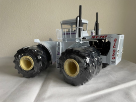Big Bud 16V-747 orginele fabrieks uitvoering. ERTL40015  25 jaar TOY FARMER
