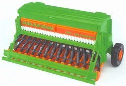Amazon seed drill Bruder BRU02330 Scale 1:16