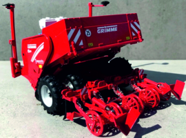 Grimme GL860 4 row potato planter in the hitch ROS601451 1:32.