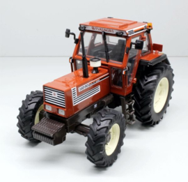 Fiat 140-90 DT tractor. REP117. Replicagri . Schaal 1:32