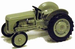 FERGUSON TEA20 tractor from 1947 Scale 1:43