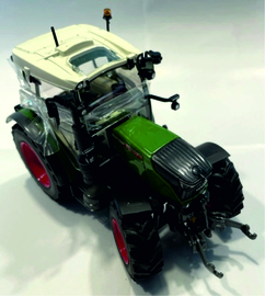 FENDT 211 VARIO 1st Edition USK10655 .