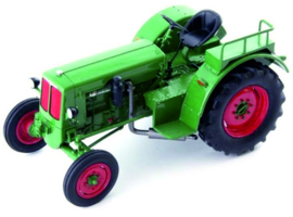 Schlüter AS 45 tractor in Groen Autocult A90150 1:32.