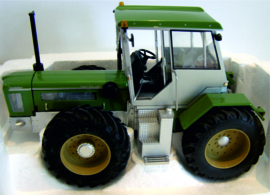 Schlüter Super Trac 2500VL  Schuco 7619 (Groen) 1:32.