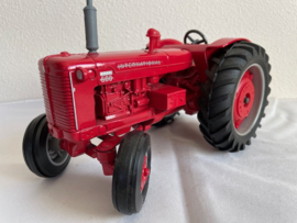 INTERNATIONAL 600 diesel. ERTL248 (1994). 1:16