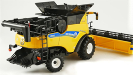 New Holland CR 9.90 maaidorser BR43192 schaal 1:32