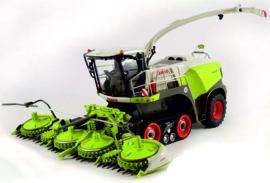 Claas Jaguar 960TT with Orbis corn attachment MM254069.