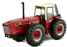 IH3388 Prestige kniktractor.  Collector model. ERTL44119 Schaal 1:32