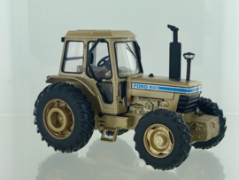 FORD 8700 trekker in GOLD BR43409G. 1:32