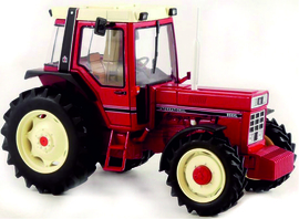 IH955XL trekker met 4WD REP247 2000stuks.